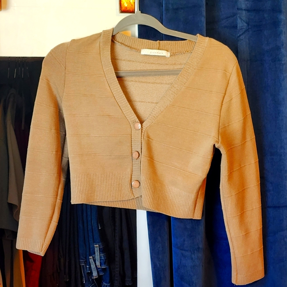 Ribbed Cropped Cardigan in Tan 🤎